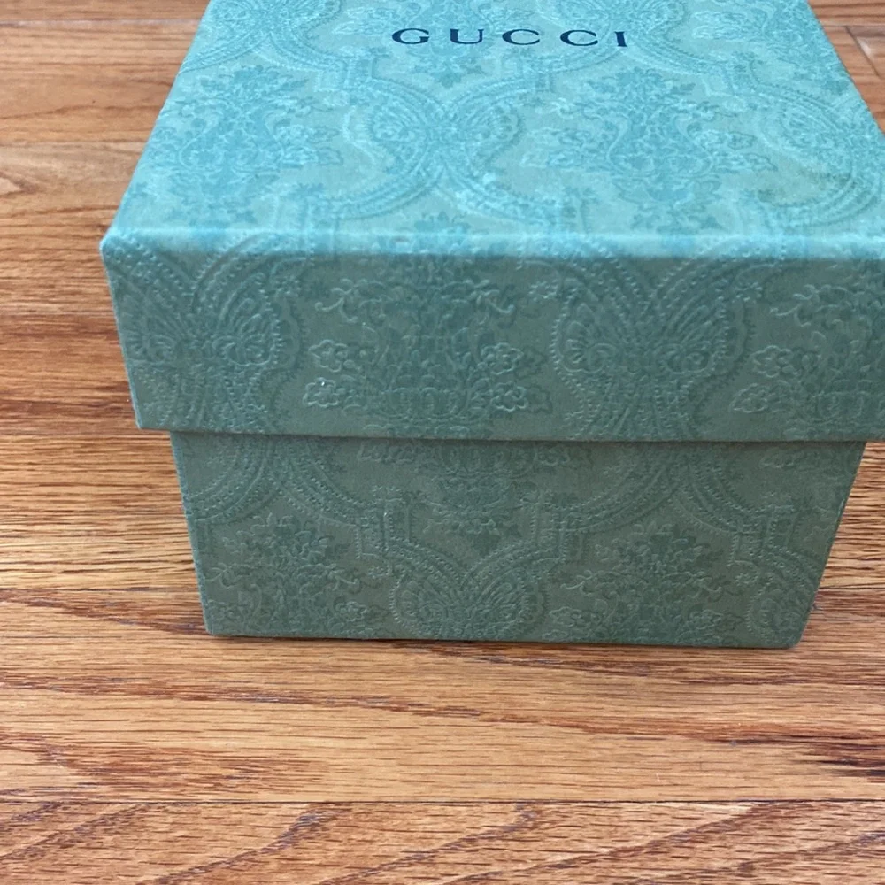 Green Gucci shoe box - Picture 3 of 3